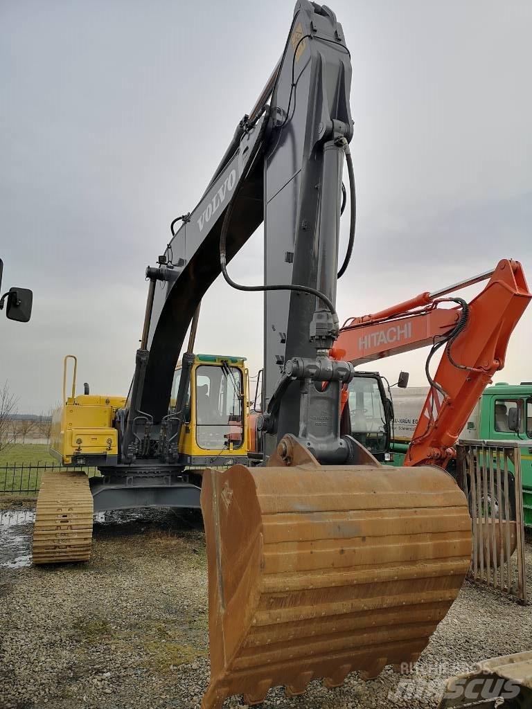 Volvo EC 290 B LC Excavadoras de cadenas