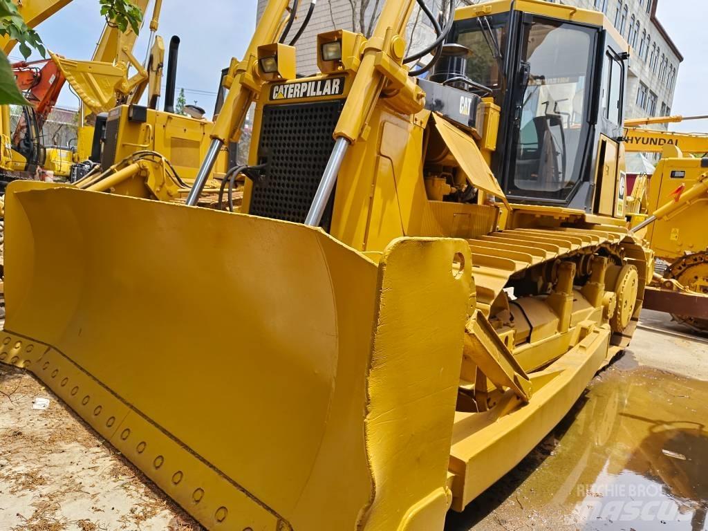 CAT D 7 G Buldozer sobre oruga