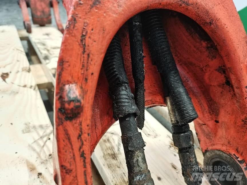 Kubota KX018-4 arm Plataformas y cucharones