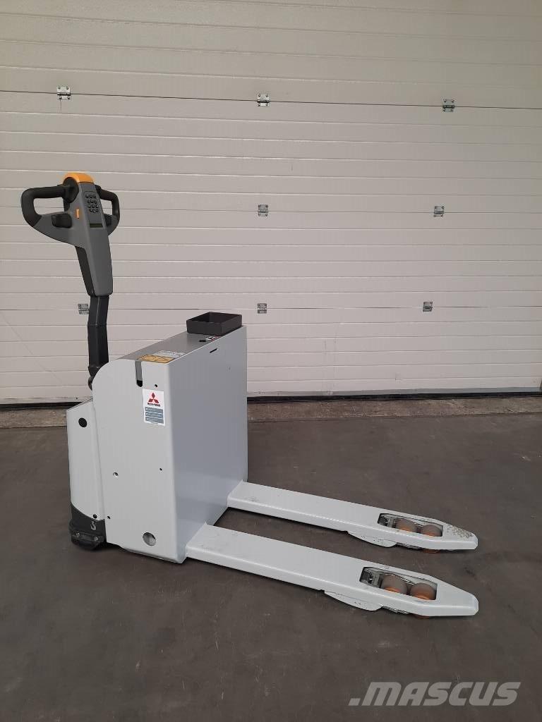 UniCarriers PLL180 Transpaletas Electricas