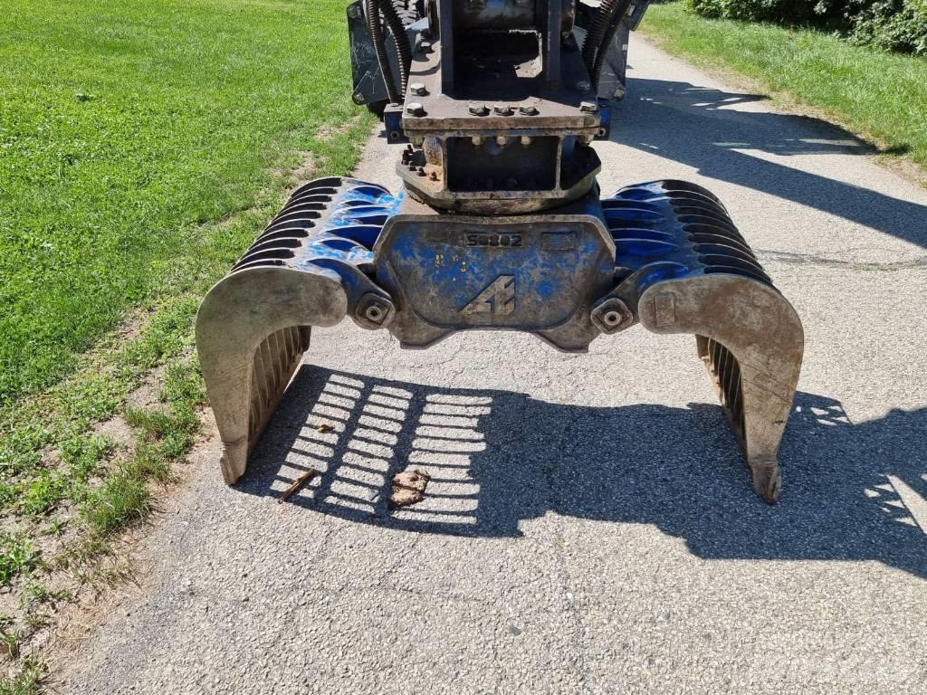 Fuchs MHL 250 Excavadoras de manutención