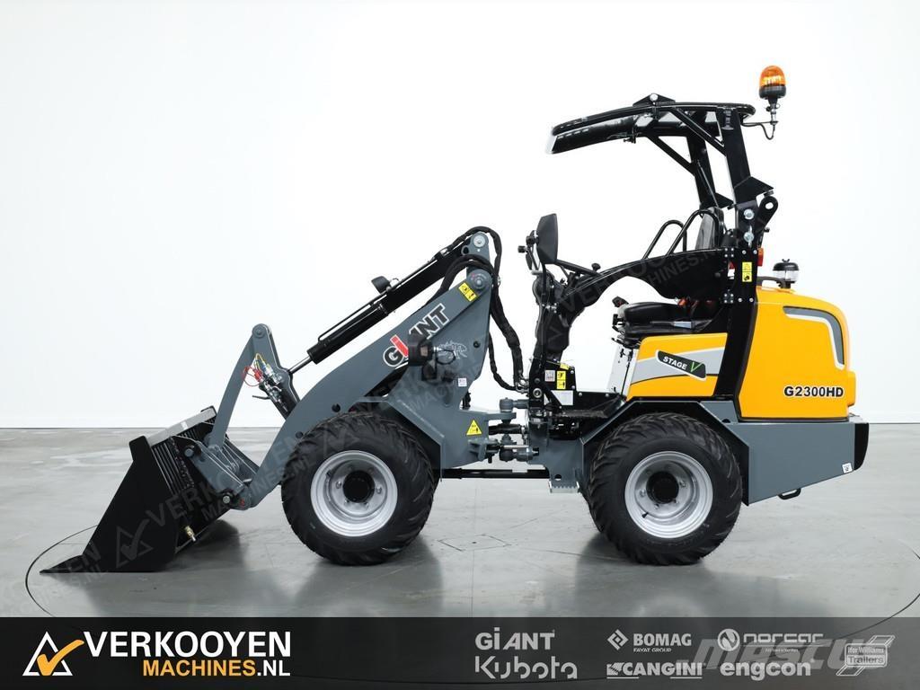 GiANT G2300 HD Cargadoras sobre ruedas