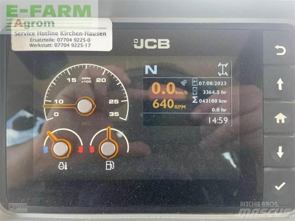 JCB fastrac 4220 Tractores