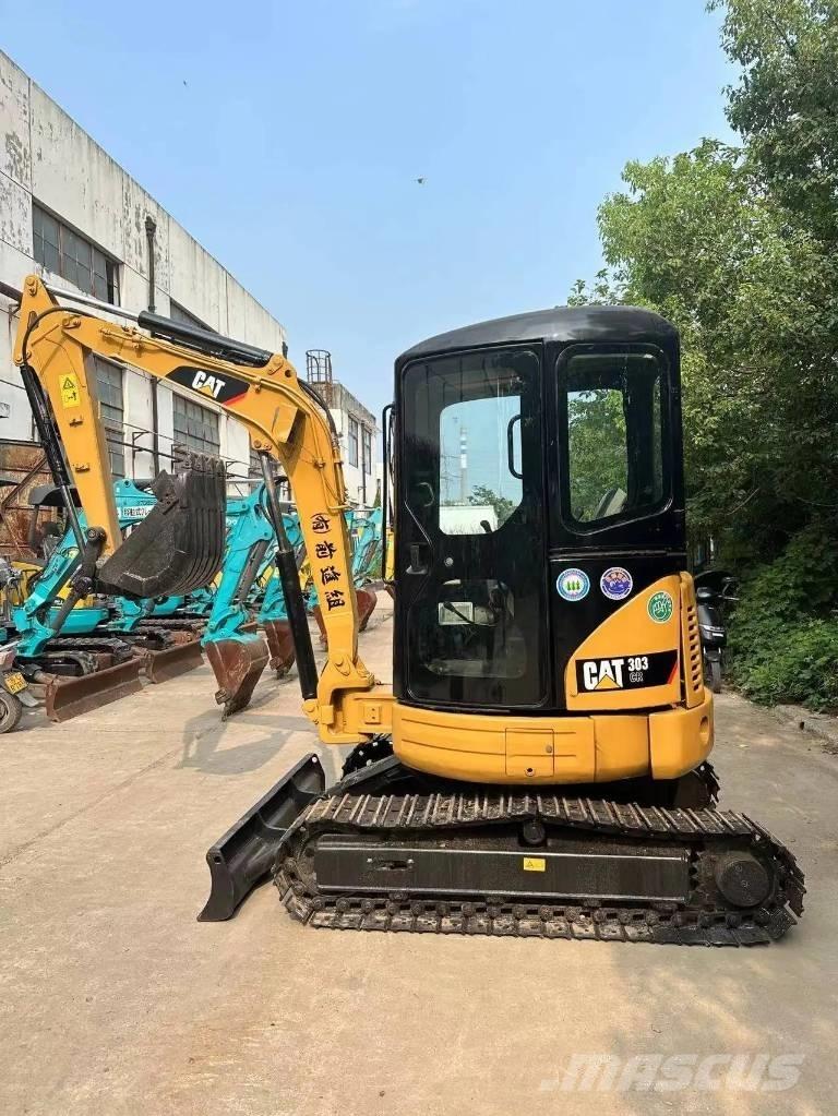 CAT 303 CR Mini excavadoras < 7t
