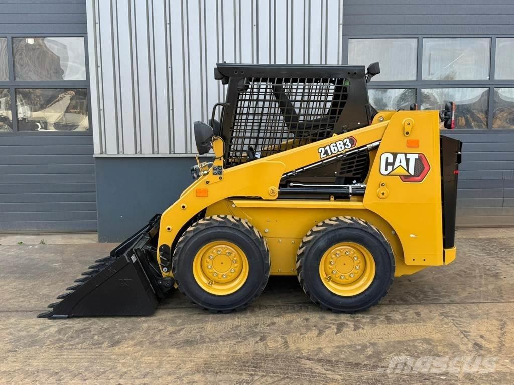 CAT 216B3 Cargadoras sobre ruedas