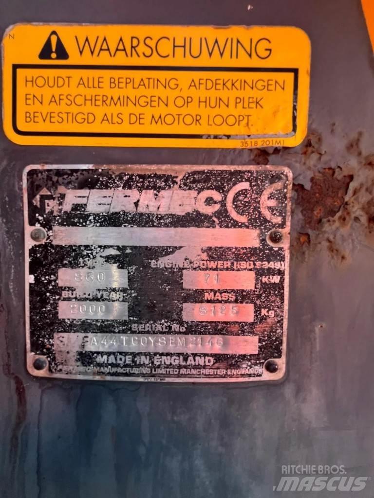 Fermec 860 Retrocargadoras