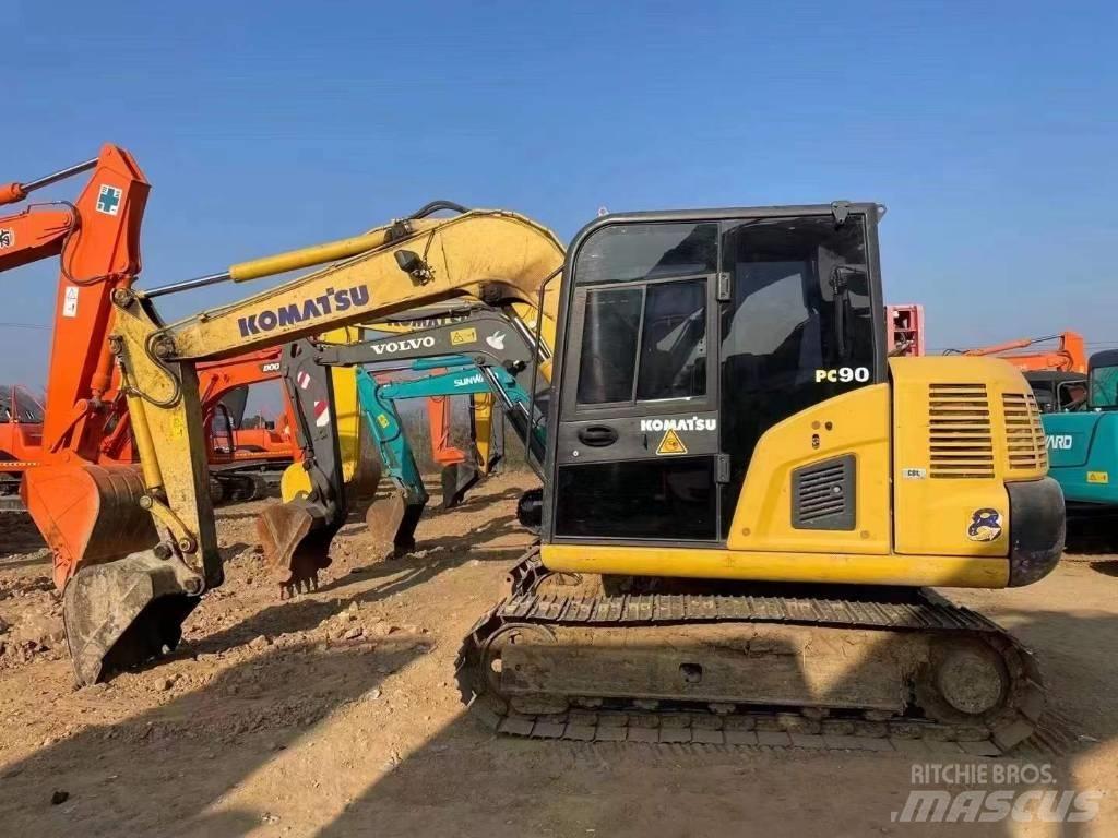 Komatsu PC 70-8 Excavadoras de cadenas