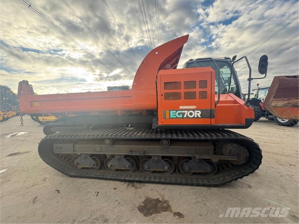 Hitachi EG 70 R Dúmpers sobre orugas