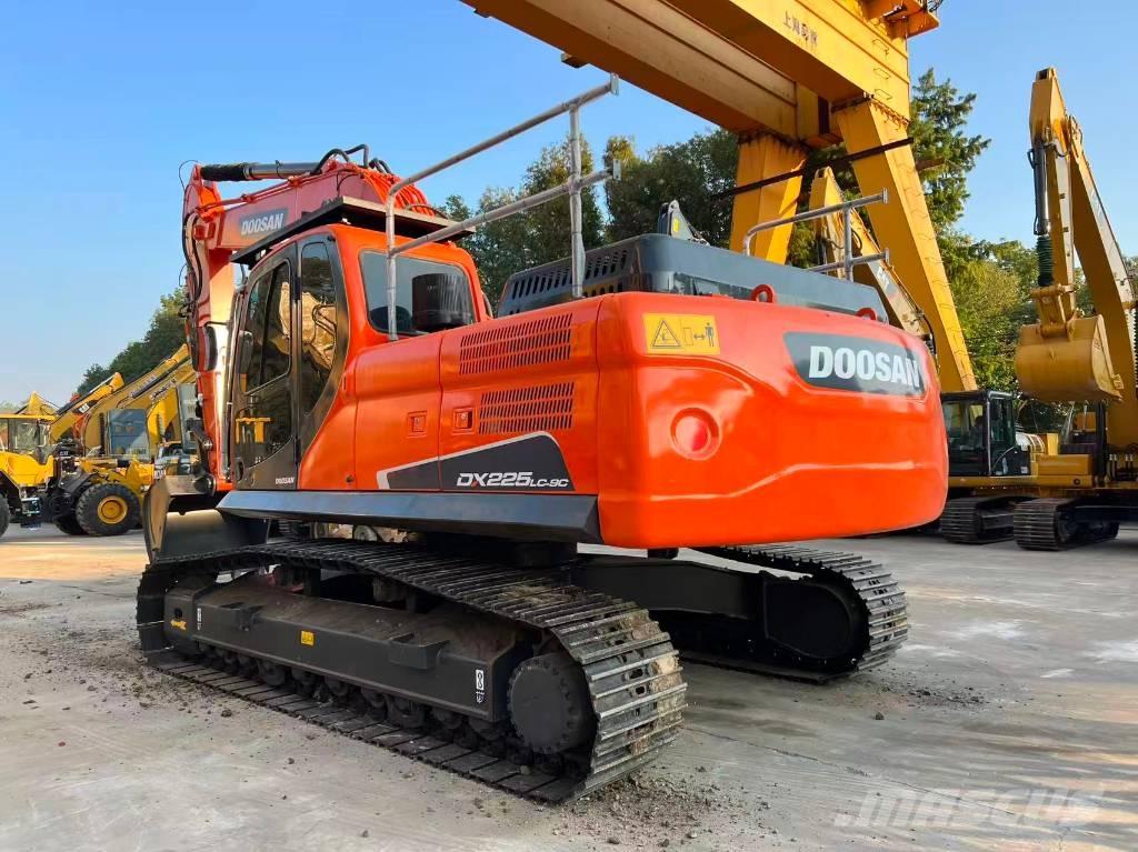 Doosan DX225LC-9C Excavadoras de cadenas