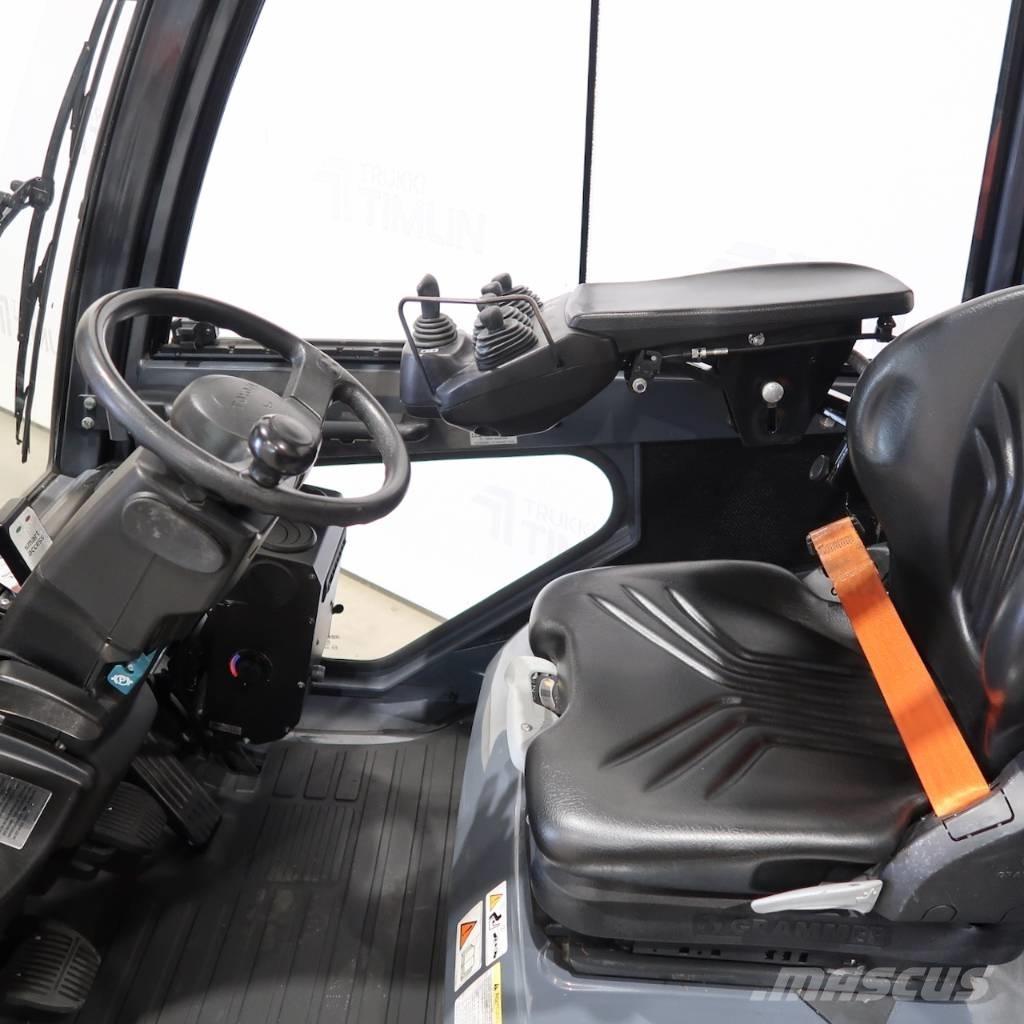 Toyota 02-8FGF25 Carretillas LPG