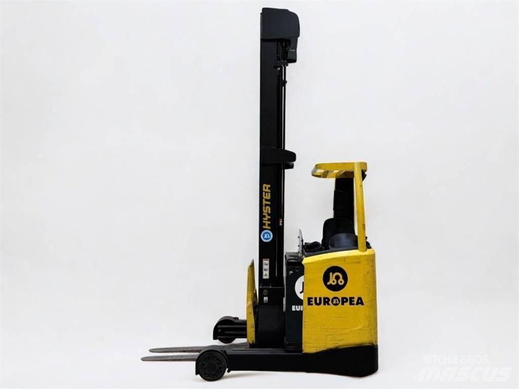 Hyster R1 6 Carretillas retráctiles