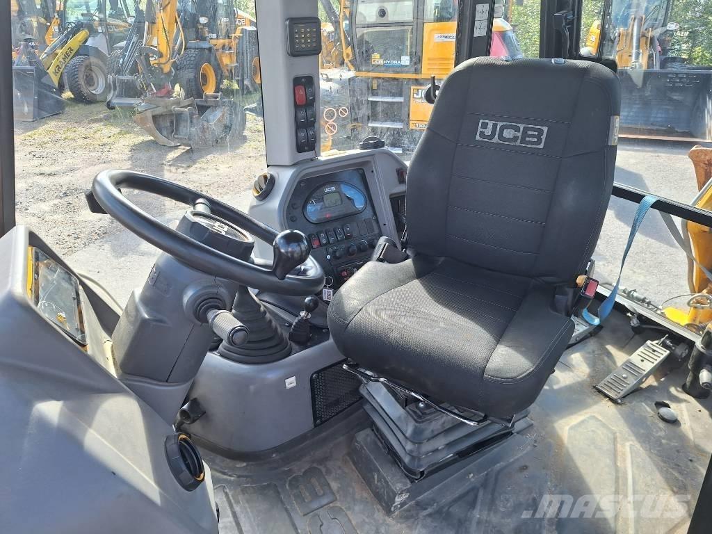 JCB 3 CXE Compact Retrocargadoras