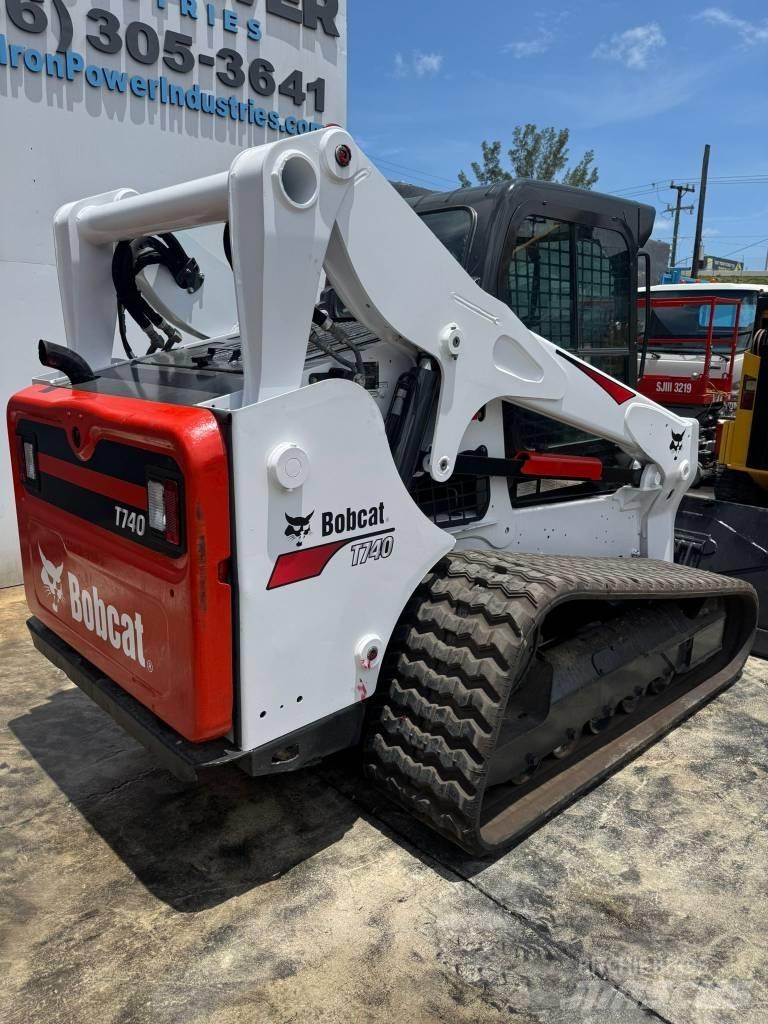 Bobcat T 740 Minicargadoras