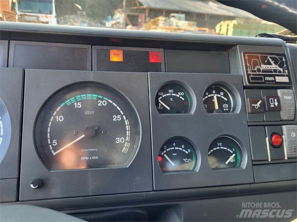 Iveco MAGIRUS 270 Camiones chasis