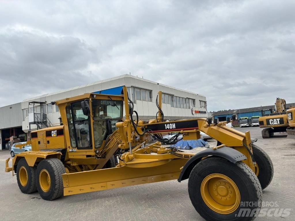 CAT 140 H Motoniveladoras