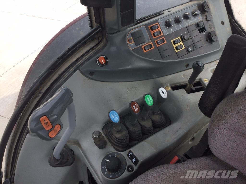 Valtra N123 Tractores