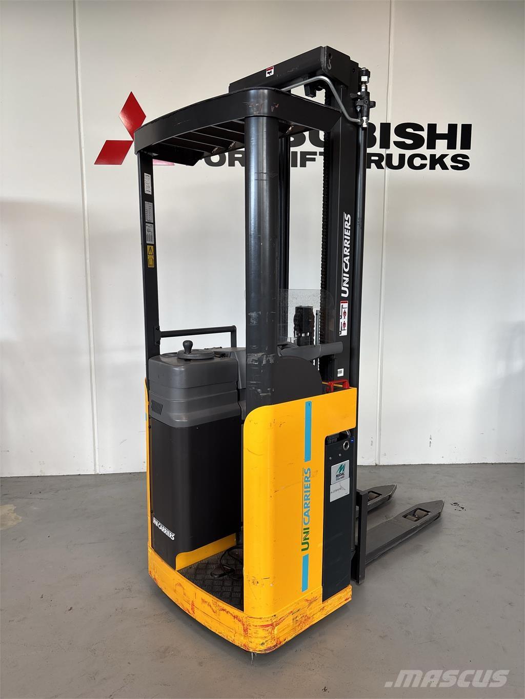 Atlet A160 Apiladores eléctricos autopropulsados