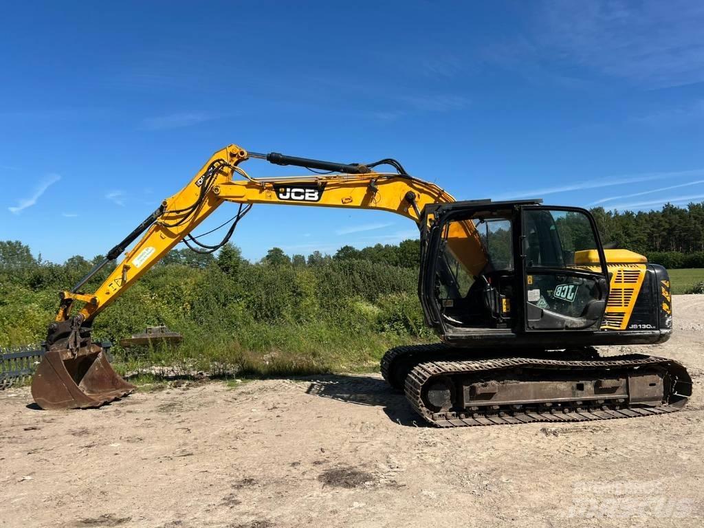 JCB JS 130 LC Excavadoras de cadenas
