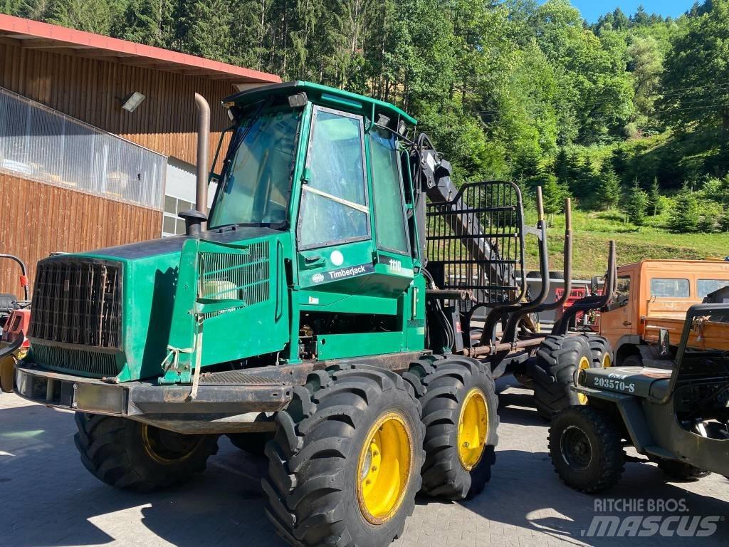 John Deere 1110 Autocargadoras