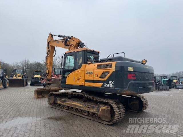 Hyundai HX 220 L Excavadoras de cadenas