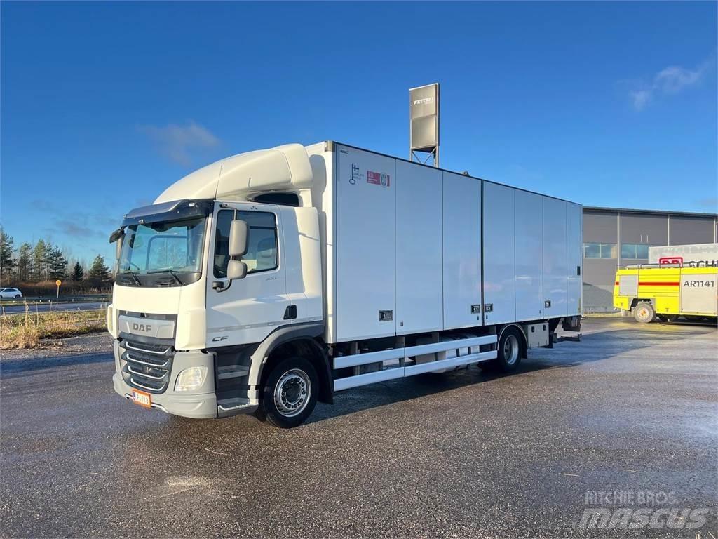 DAF CF 300 FA 4X2 Camiones caja cerrada