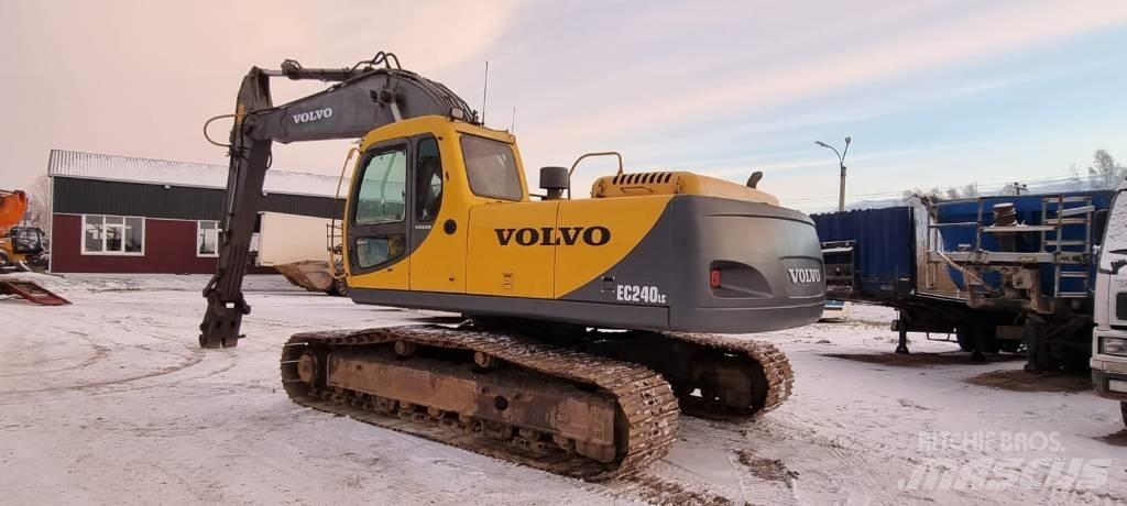 Volvo EC 240 C L Excavadoras de cadenas