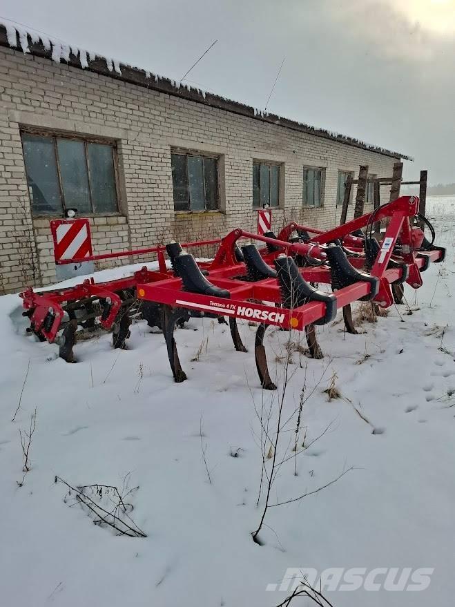 Horsch Terrano 4 FX Chisel
