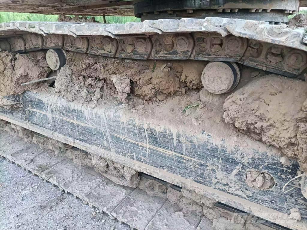 CAT 323GX Excavadoras anfibio