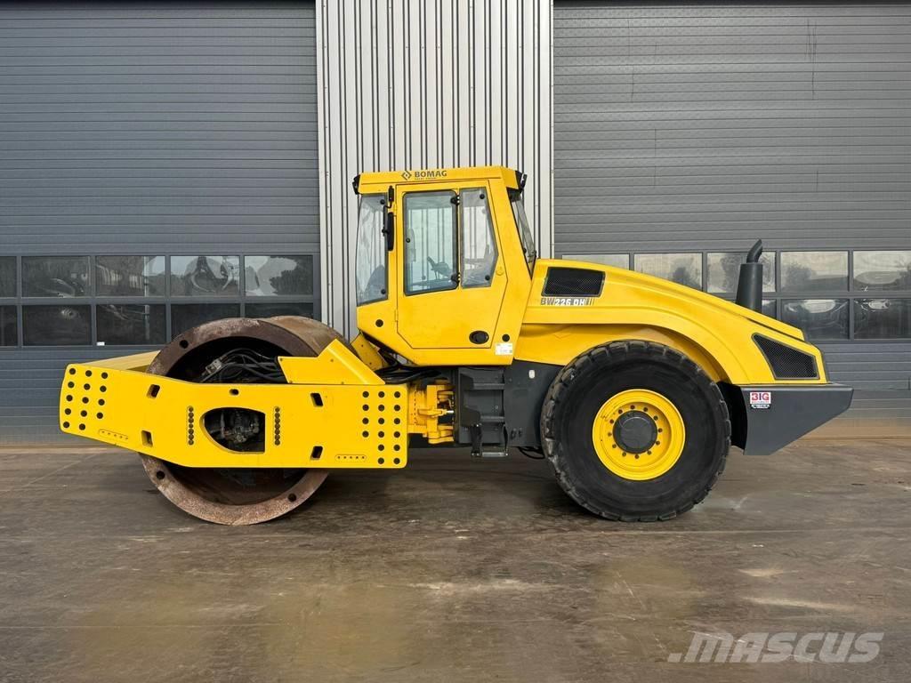 Bomag BW226 Rodillos de un solo tambor