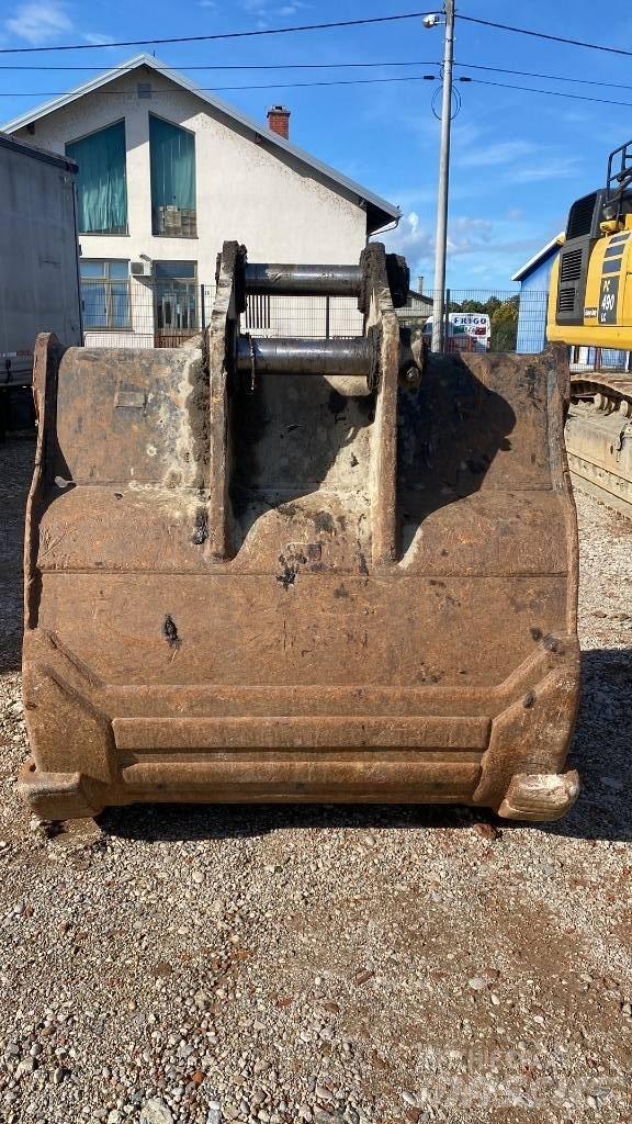 Komatsu 490 LCD-11 Excavadoras de cadenas