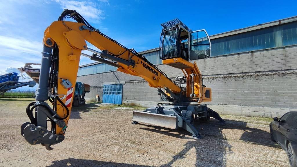 Liebherr LH 30 M Excavadoras de manutención