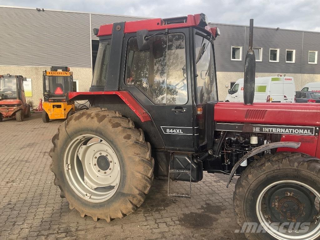 Case IH 844 xla Tractores