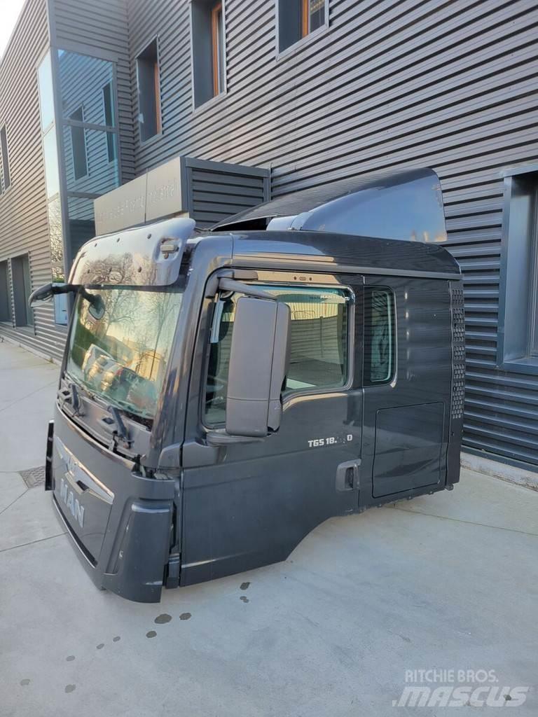 MAN TGS EURO 6 Cabinas e interior