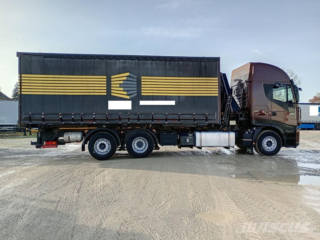 Iveco AS260S42Y/FS Camión con caja abierta