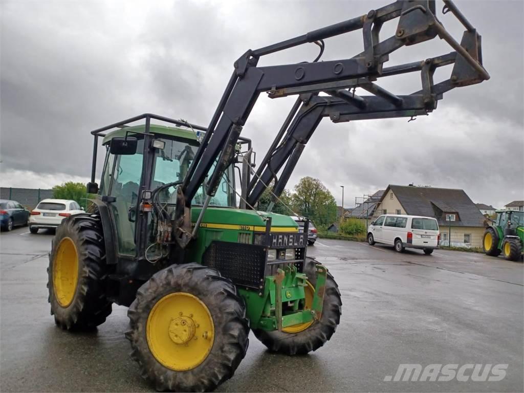 John Deere 6110SE Tractores