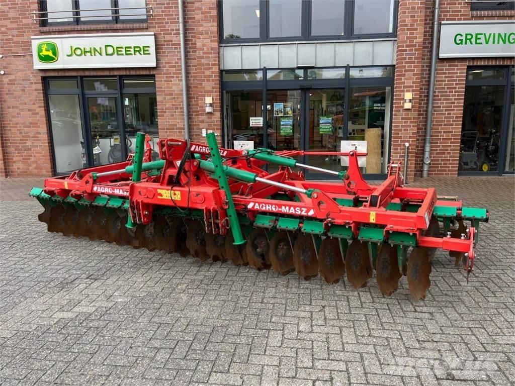 Agro-Masz BT50 Gradas de discos