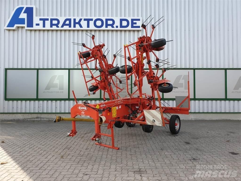 Kuhn GF 8501 T Rastrillos y henificadores
