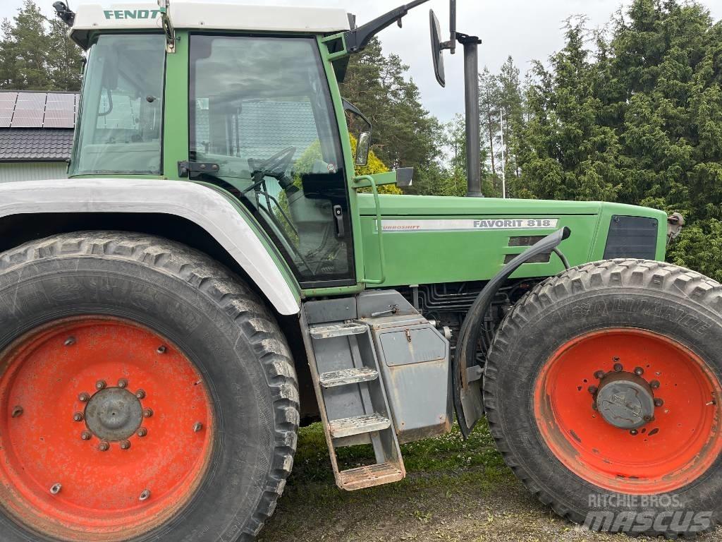 Fendt 818-4 Tractores