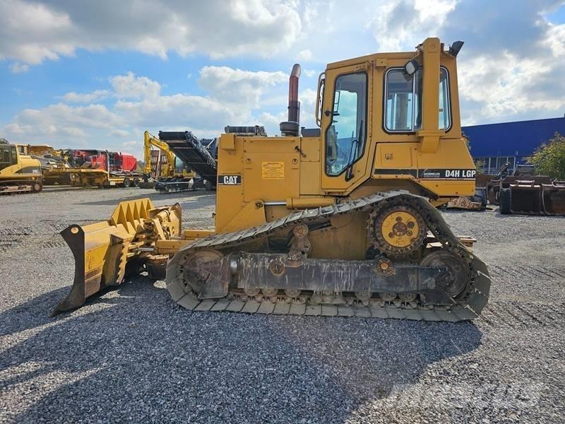CAT D 4 H LGP Buldozer sobre oruga