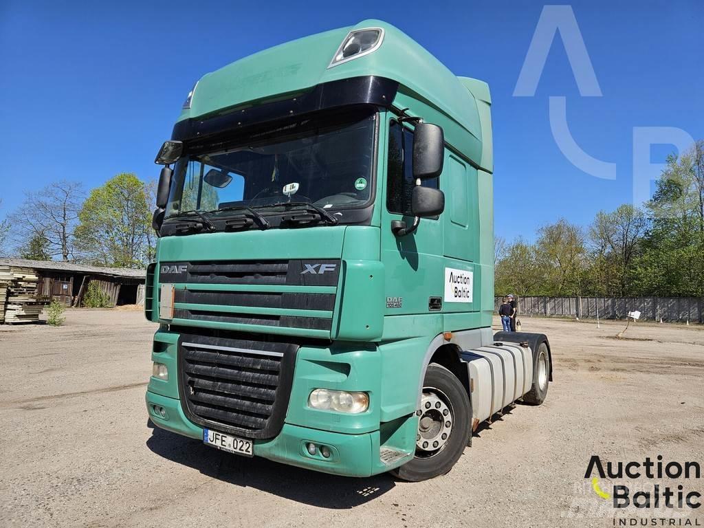 DAF XF105.460 Cabezas tractoras
