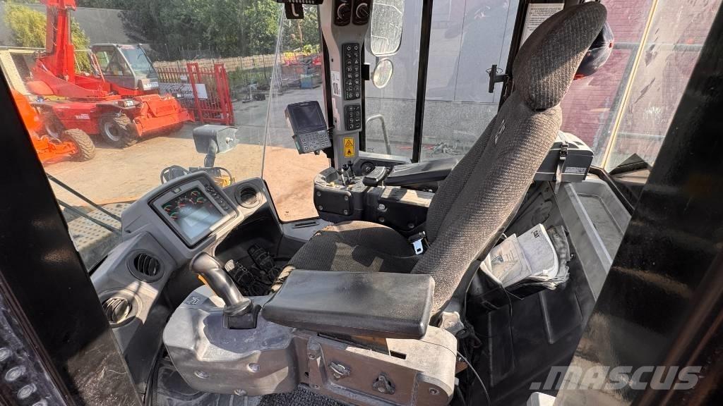 CAT 972 K Cargadoras sobre ruedas