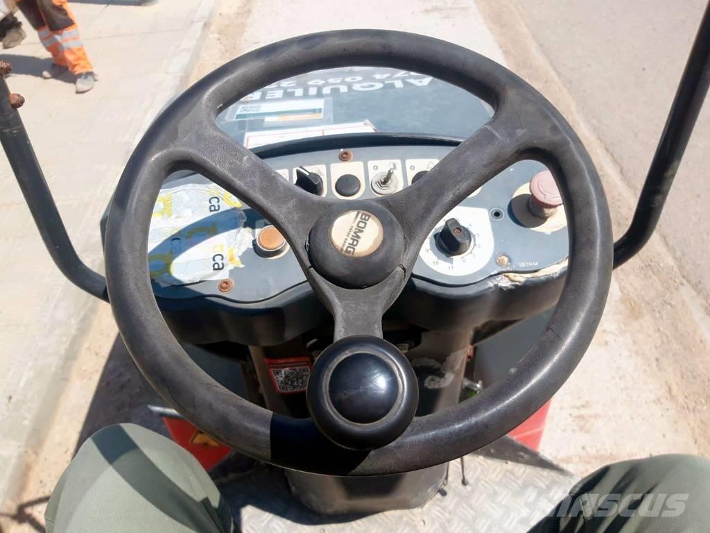 Bomag BW 120 AD-4 Rodillos de doble tambor