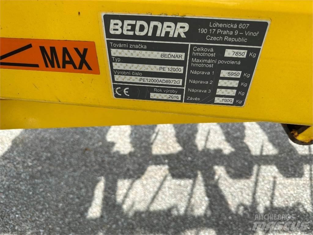 Bednar PE 1200 Gradas