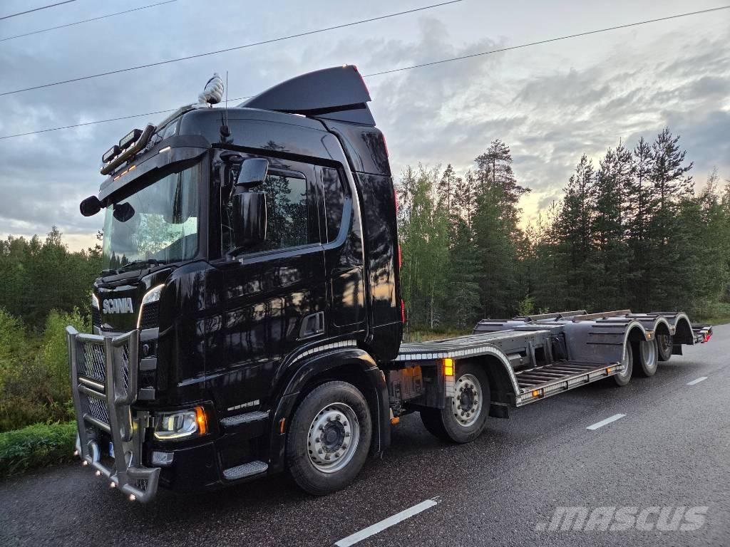 Scania R 450 Camiones de transporte de maquinaria forestal