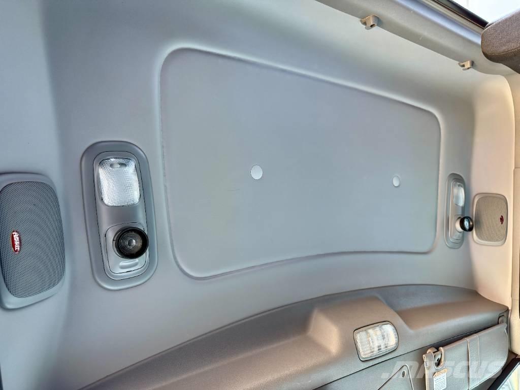 Peterbilt 389 PRIDE Cabezas tractoras