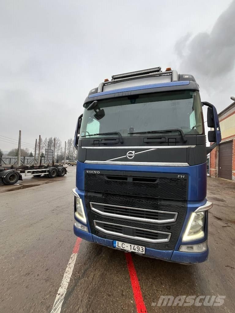 Volvo FH Transporte de madera
