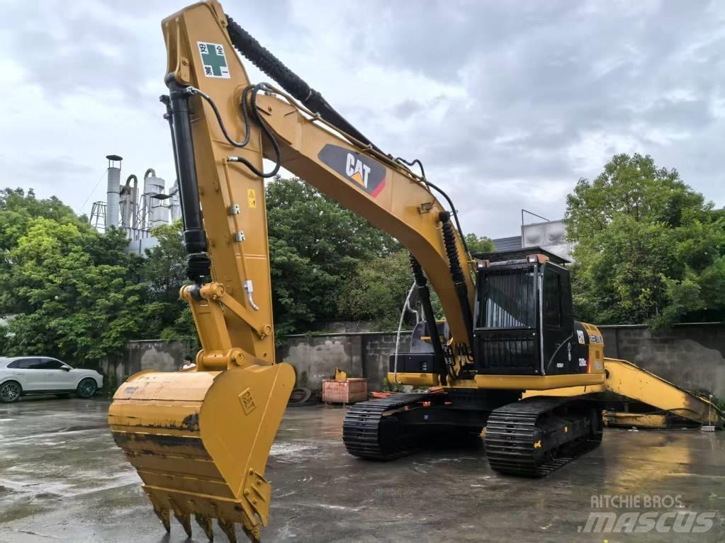 CAT 320D2 Excavadoras 7t - 12t