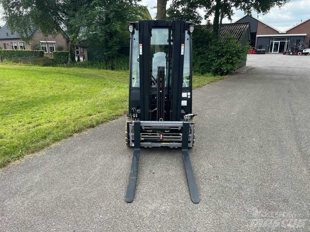 Bobcat B 25 X-7 Plus Carretillas de horquilla eléctrica