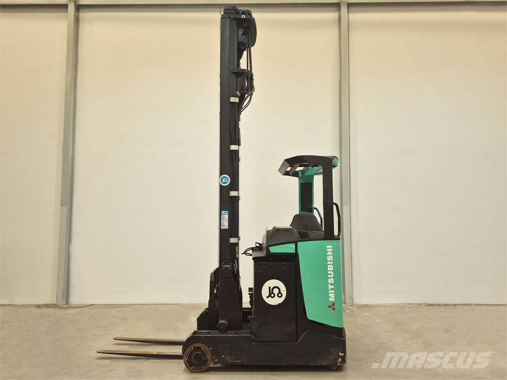 Mitsubishi RB16NH Carretillas retráctiles