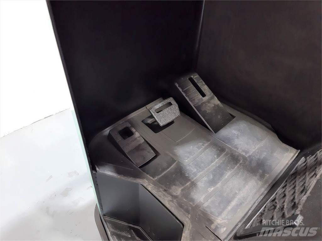 Mitsubishi RB16NH Carretillas retráctiles